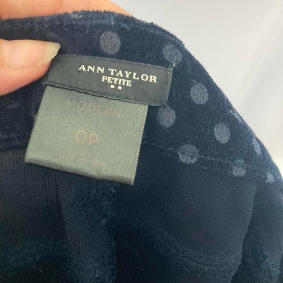Ann Taylor Navy Polka Dot Velour pants 0P - Picture 4 of 4